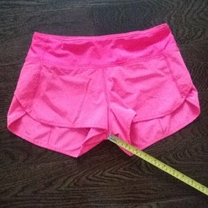 Lululemon size 4 pink shorts